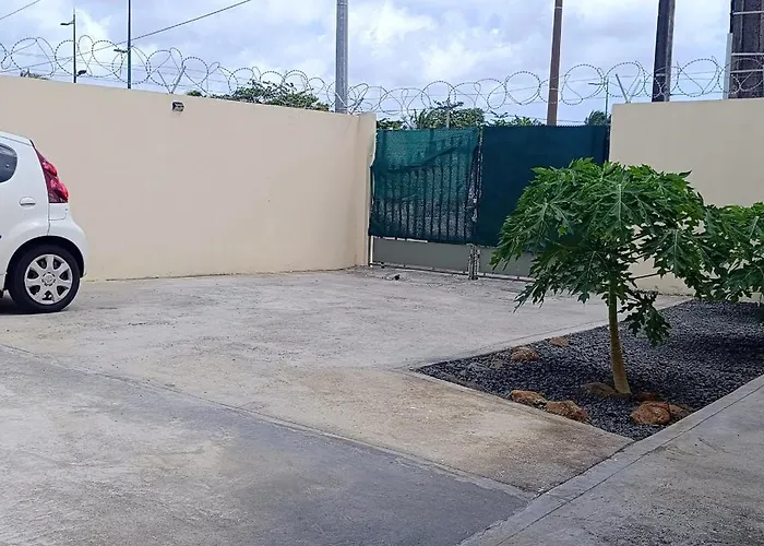 L'Escale Foyalaise - Wifi, Clim, Jardin, Terrasse, Parking